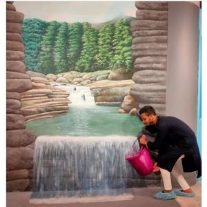 Meet your Posher, Frank